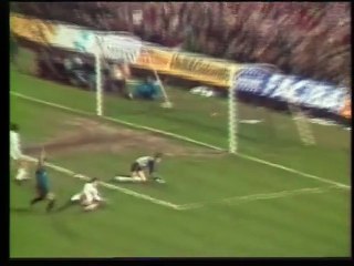 COUPE DE L' UEFA - 1985 - SAISON 1984/1985 -