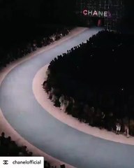 شانيل تكرّس مجموعتها الشتوية الجديدة كاملةً للتويد الملوّن