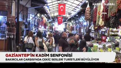 Gaziantep'in kadim senfonisi: Bakırcılar Çarşısı'nda çekiç sesleri turistleri büyülüyor