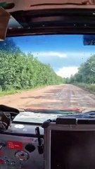 Voyage en Jeep 4x4 sur Route Solaire ☀️ Nature & Liberté Totale – France, Canada, Suisse, Belgique #Shorts