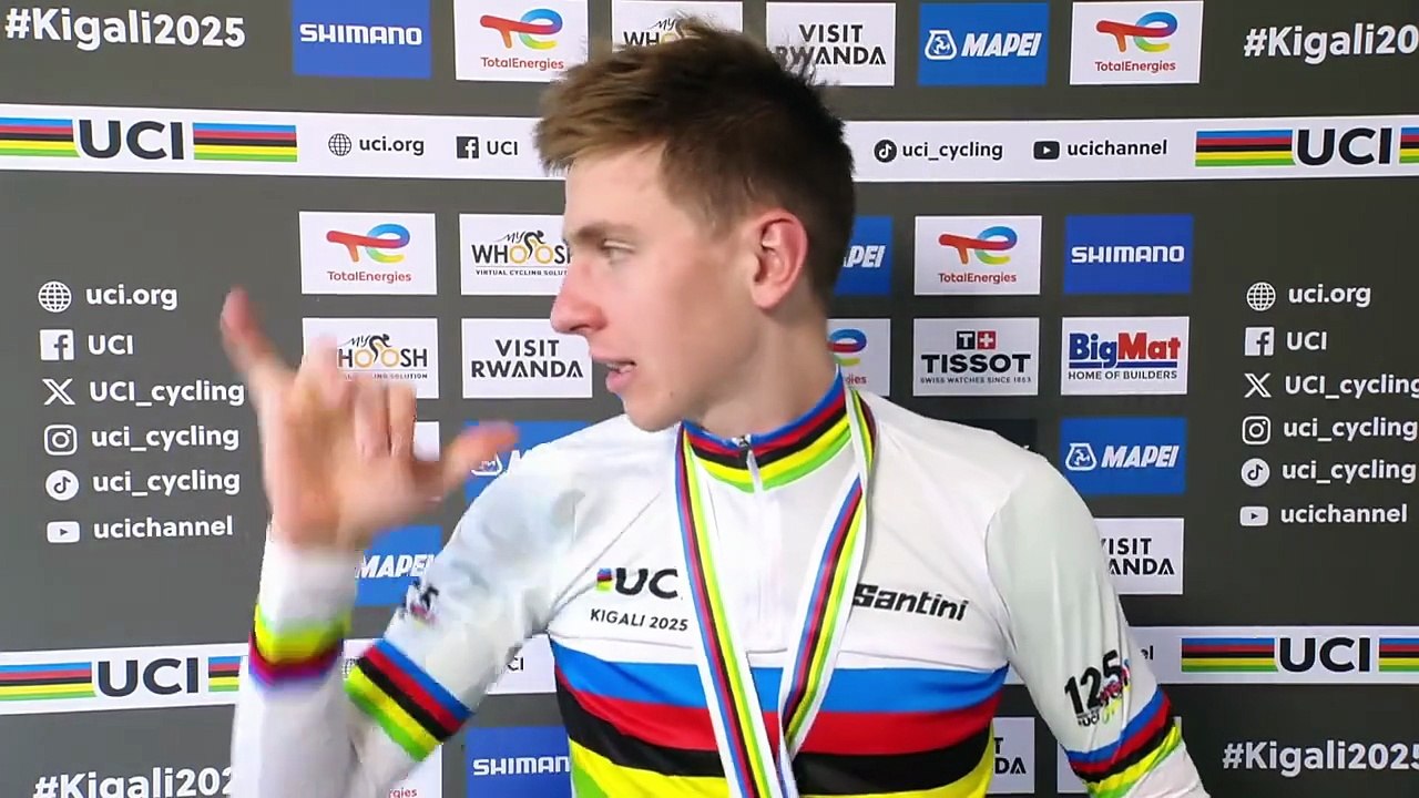 Championnats du Monde UCI Kigali 2025 - Tadej Pogacar (encore) champion du monde après (encore) une démonstration : "Comme l'année dernière, je me battais contre moi-même...."
