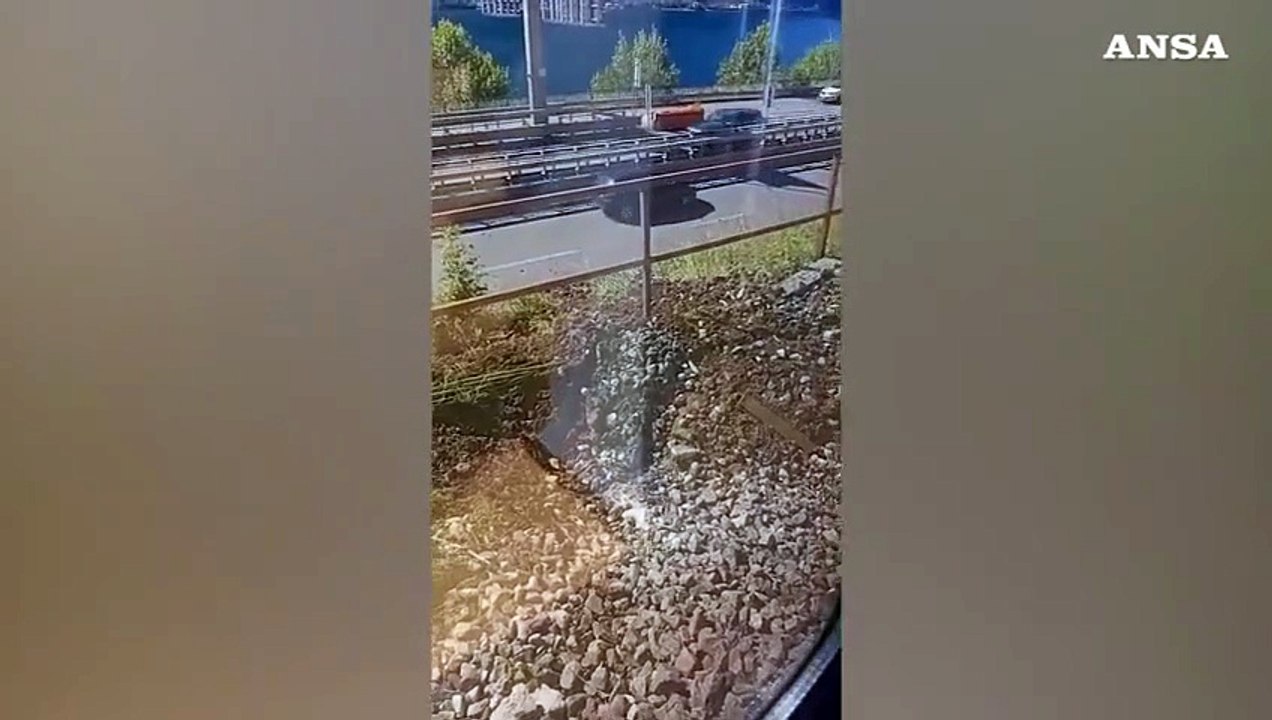 Caduta massi nel Lecchese, chiusa una corsia sulla Statale 36