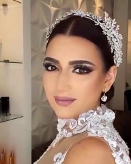 زينة ابراهيم: أتمنّى زوال الحواجب الرفيعة والشفاه الحمراء هي الأقوى
