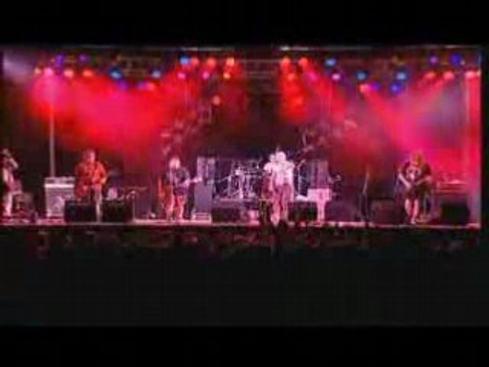 Inadaptats  - Canviarem la historia