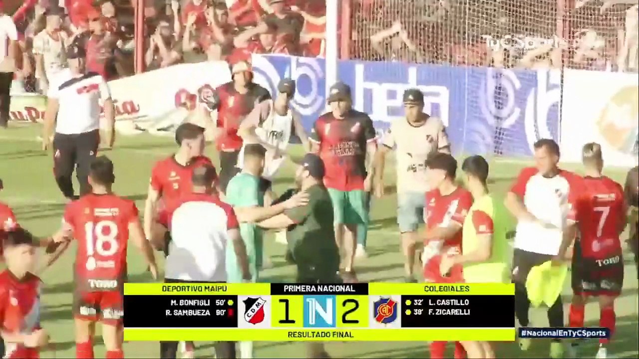 Bochornoso final en Mendoza: hinchas y jugadores de Maipú se agarraron a trompadas