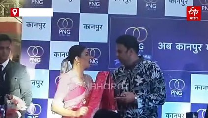 कानपुर पहुंचीं एक्ट्रेस सुष्मिता सेन; फैंस से बोलीं- इतना प्यार देने के लिए शुक्रिया, क्या मैं सेल्फी ले सकती हूं?
