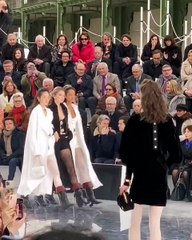 ثورة شانيل بقيادة فيرجيني فيارد لتصاميم أكثر تحرّراً في شتاء 2020