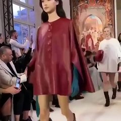 إليك أهمّ وأجمل تفاصيل إطلالات لانفان بستايل الريترو لشتاء 2020