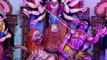 ভারতে দুর্গাপূজার প্রতিমায় ড. ইউনূস ও ট্রাম্পকে অসুরের রূপ দিলেন শিল্পী | Jana Ojana Update News
