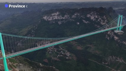 La Chine met en service le pont le plus haut du monde