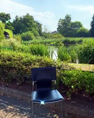 الصندال الأبيض رافق إطلالات علا فرحات الصيفية