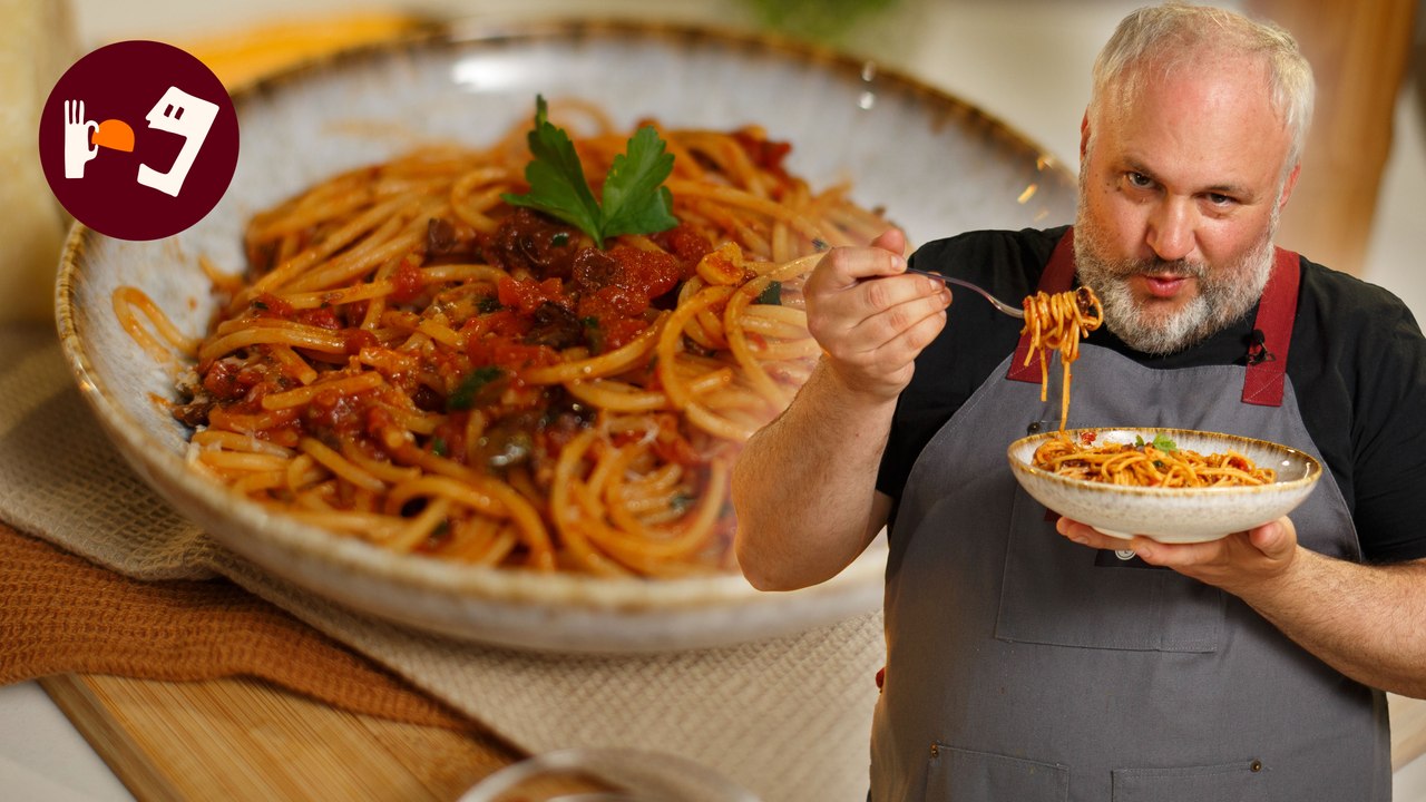 ESPAGUETIS A LA PUTTANESCA: mi plato de pasta italiana favorito es SÚPER FÁCIL de preparar