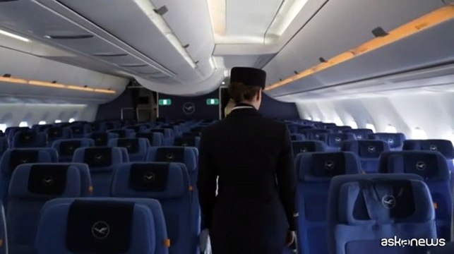 Trasporto aereo, Lufthansa taglierà 4mila posti entro il 2030