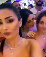 احتفال أسرة "دانتيل" مع سيرين عبد النور بانتهاء التصوير