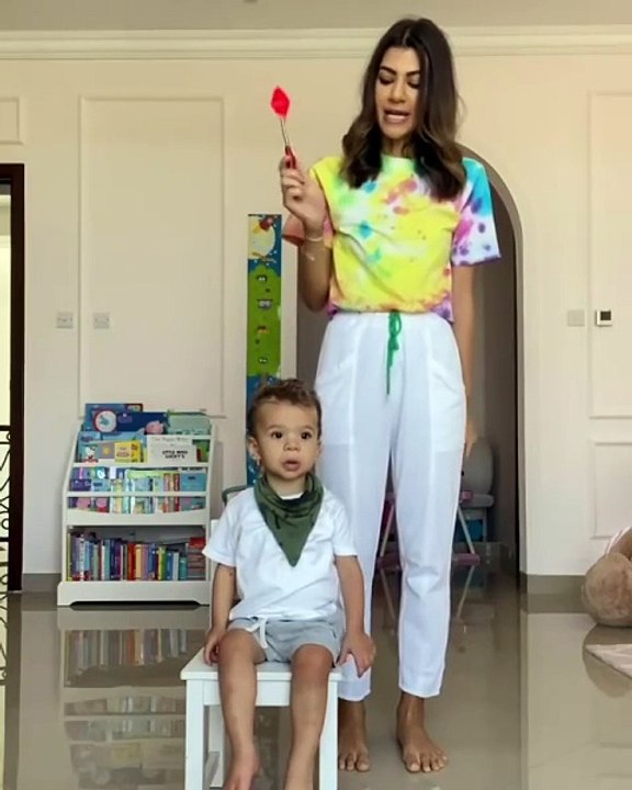 اعتمدي صيحة الـ Tie-dye هذا الصيف بأسلوب المؤثّرات العربيات