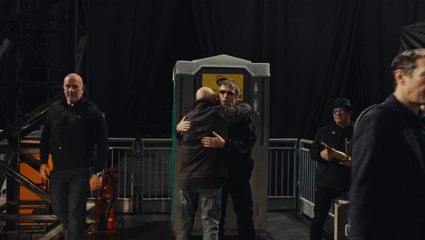 Oasis play final Wembley Stadium show