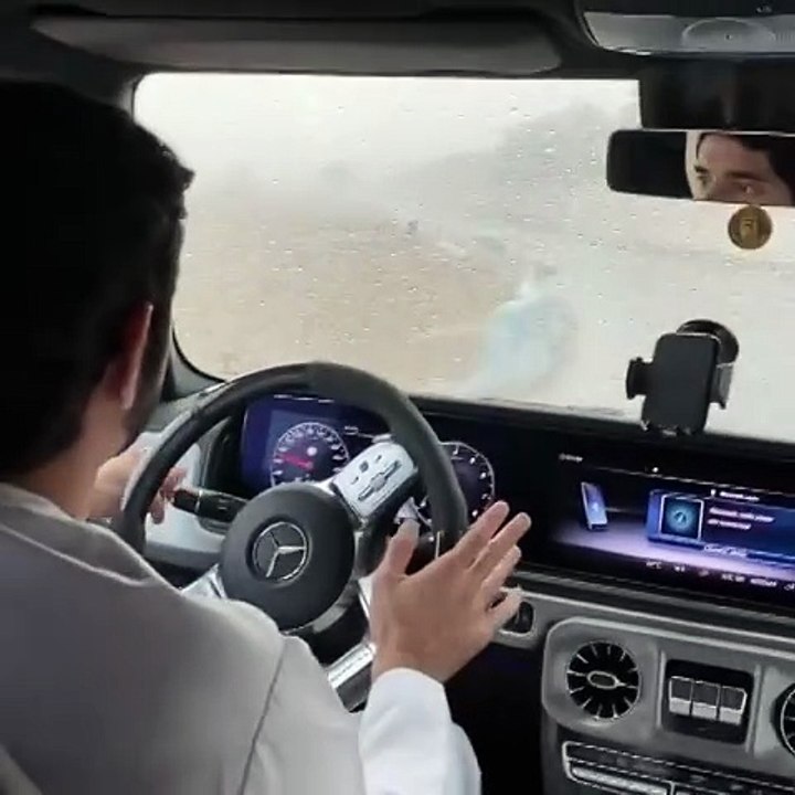 شاهدي أمطار دبي بعدسة الشيخ حمدان بن محمد بن راشد آل مكتوم