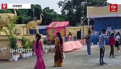 अमेरिका के स्वामी नारायण मंदिर का स्वरूप, जानें, कहां है ये पूजा पंडाल!