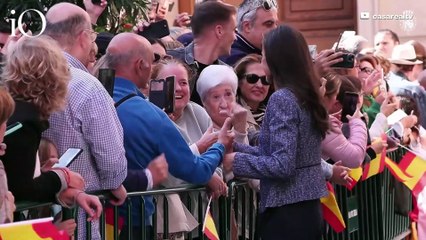 Letizia e Leonor di Spagna, così simili ma così diverse: la sfida dei look coordinati