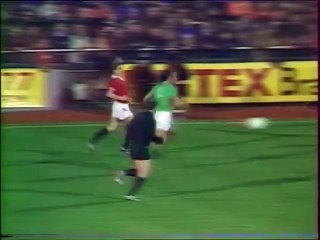 MANCHESTER UNITED - SAINT ETIENNE - 1977 - SAISON 1977/1978 -