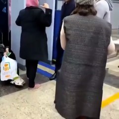 شاهدي ردّة فعل أصالة لمعجب يُغنِّي «قد الحروف»