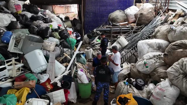 Operação conjunta fiscaliza ferros-velhos em Salvador e encontra indícios de tráfico de drogas