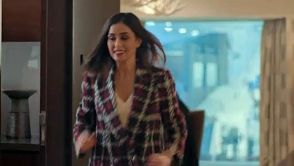 فيديوشوت: احتفالات نهاية العام تكتمل مع هدايا سواروفسكي