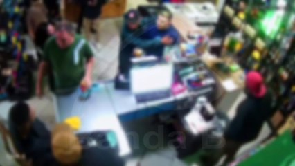Homem é morto a facadas durante briga em bar na Grande Curitiba