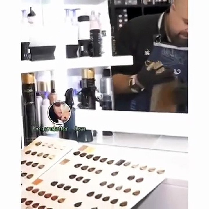 والدة حلا التُرك تُفاجئ الجمهور بإطلالة تشبه نادين نجيم