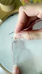 Point de chaînette : Le tuto broderie facile et stylé !