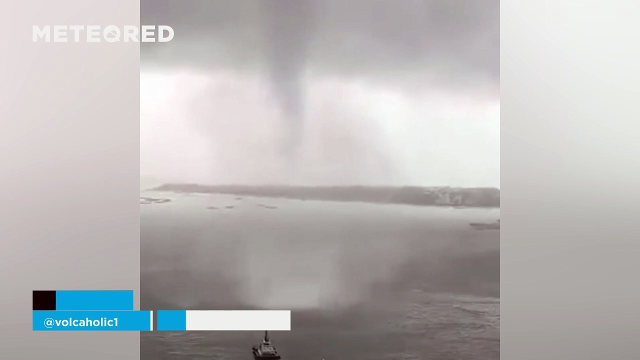 Several waterspouts hit Zhanjiang, China
