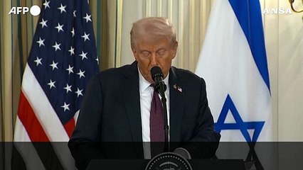 Trump: "Pieno appoggio a Israele per l'annientamento di Hamas se respingono il piano"