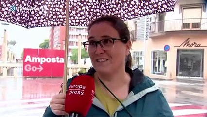 Valencia sigue en aviso rojo por lluvias mientras se desactiva en Tarragona y Castellón