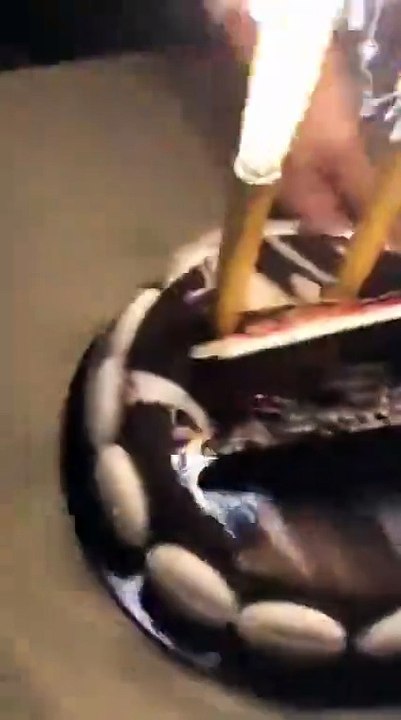 فيديو.. وائل كفوري يحتفل مع نوال الزغبي بعيد ميلادها