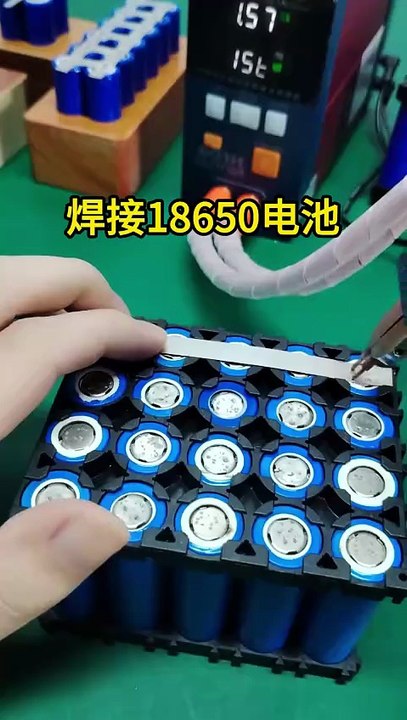 801H Welding Machine Can Weld 18650 Batteries And Soft Pack Batteries.