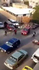 شاهدي زفاف عريس سعودي بطريقة غريبة