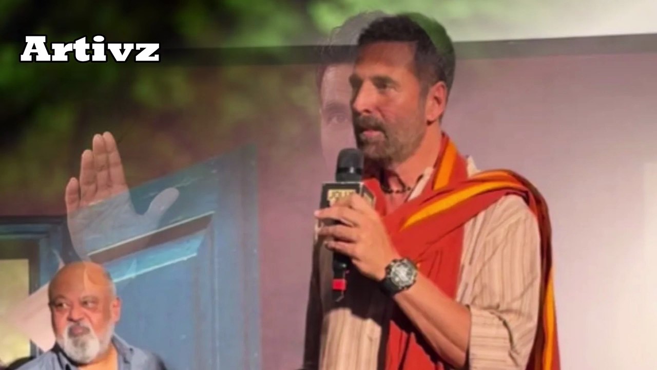 Akshy Kumar | लोगों को बेवकूफ बनाते हैं अक्षय | #entertainment #bollywood #akshykumar