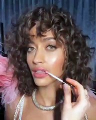 شارلوت تلبوري تغيّر اسم باليت العيون للمزيد من السحر والجاذبية