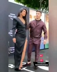 بريانكا شوبرا جريئة لأقصى الحدود في Chasing Happiness