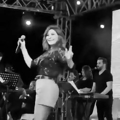 شاهدي: إليسا تبدع في الرقص على مسرح دبي