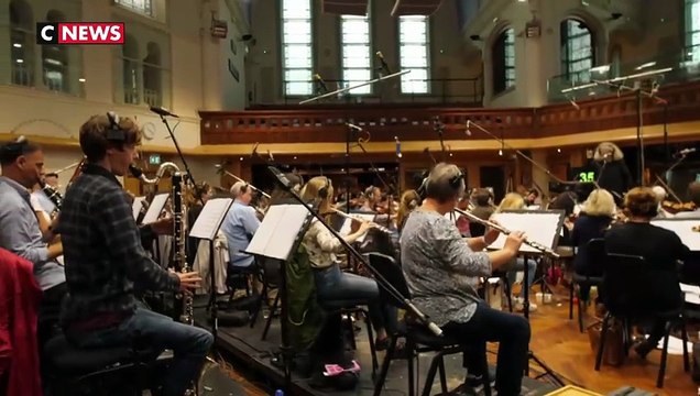 Johnny Hallyday : l’album posthume bat tous les records de vente | Journal CNEWS 1er novembre 2019