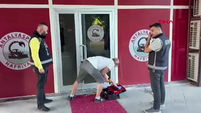 Antalya Büyükşehir Belediyesi'ne yeni operasyon: Kaç kişi gözaltına alındı? Antalyaspor Kulübü'nde gözaltı var mı? Kimler gözaltına alındı?