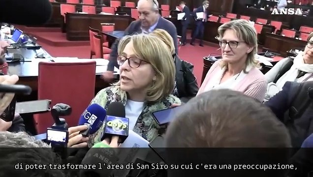 San Siro, il Consiglio comunale approva la vendita dello stadio