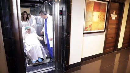 د. نادر صعب: شدّ البطن وسيلتكِ للتخلّص من تشققات الحمل