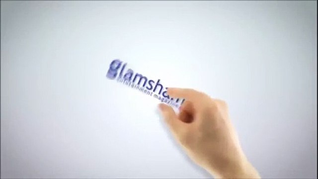 Throwback to 2016, Sonam Kapoor spotted at Rajkumar Barjatya’s funeral, paying her respects. 🙏 #Throwback #SonamKapoor #RajkumarBarjatya #BollywoodThrowback #PapCulture (GlamSham | Sonam Kapoor | Bollywood | Throwback)