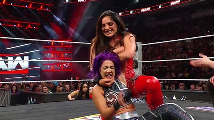 Bayley vs. Raquel Rodriguez (w/ Roxanne Perez) - Raw September 29, 2025