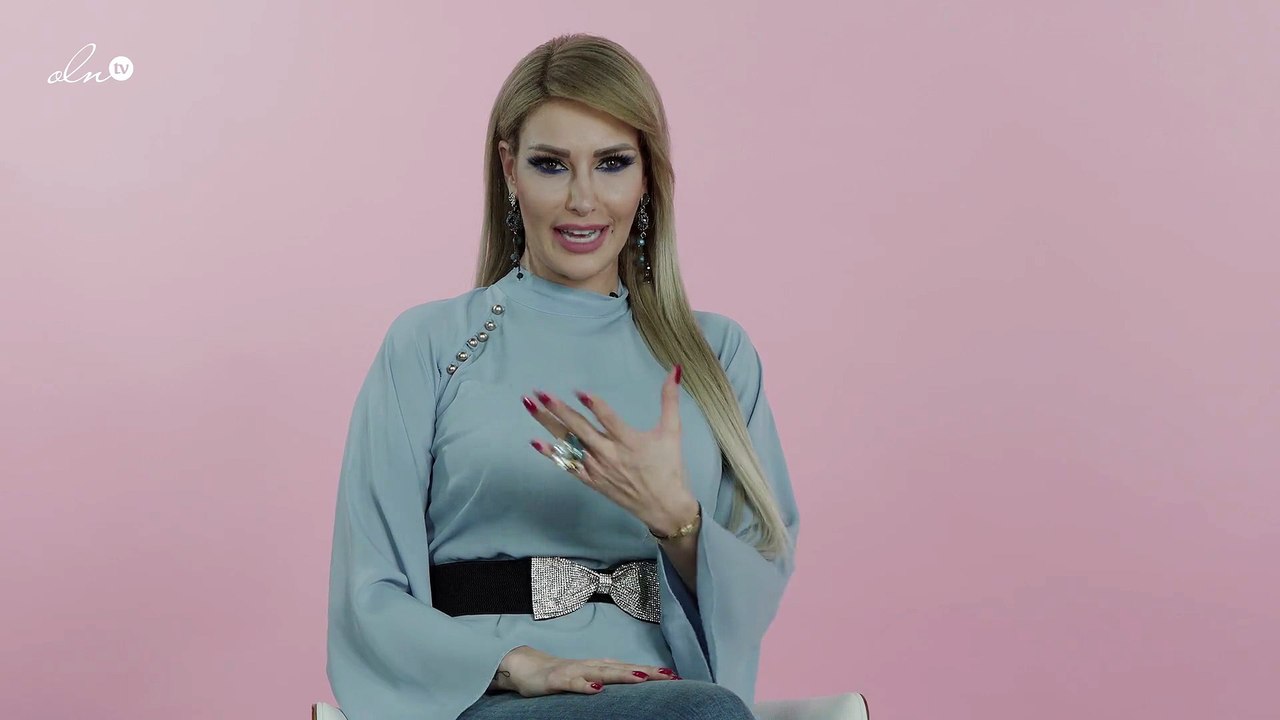 20 سؤالاً عن سرّ جمال كريستينا صوايا