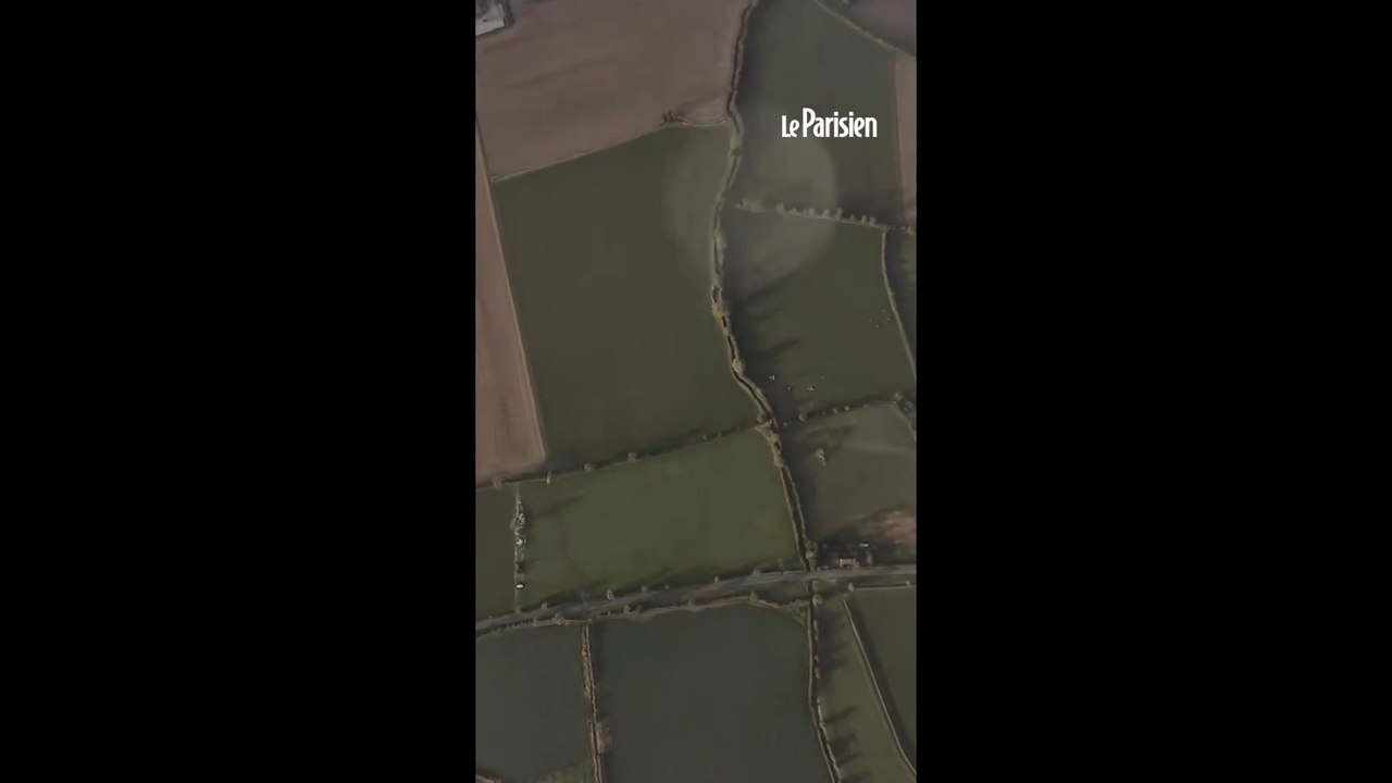 Ils filment un arc-en-ciel en cercle lors d'un saut en parachute