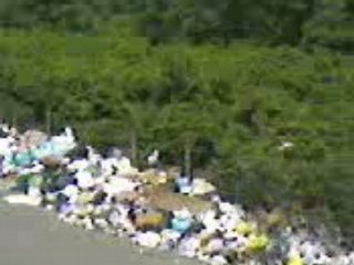 Cordigliera di Munnezza a Maddaloni (Campania), maggio 2008