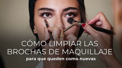 Cómo limpiar brochas de maquillaje para que queden como nuevas